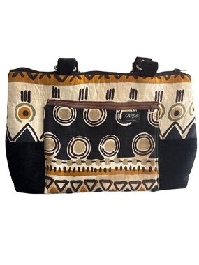 Handcrafted Patterned Tote Bag in Black and Tan